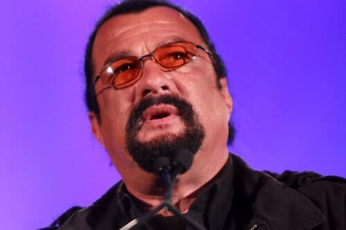 Steven Seagal, sobre Estados Unidos: "Más de la mitad de la gente allí realmente ama a Rusia y sabe que les están mintiendo" 