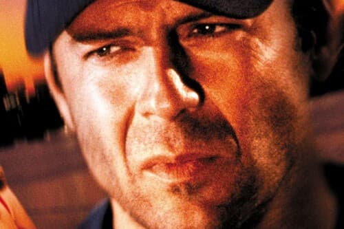 Bruce Willis resurge y consigue el número 1 de Netflix en 14 países con esta película: el problema es que es un thriller de hace 33 años que el actor detesta 