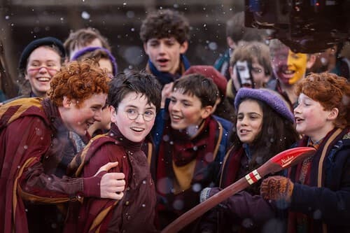 Crisis en la nueva serie de 'Harry Potter'. Una de las protagonistas la abandona por sorpresa debido a "circunstancias imprevistas" 