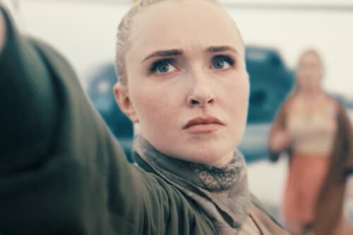 El director de la última película de Hayden Panettiere sugiere que la muerte de la actriz no es un caso aislado: "Entiendo lo que supone para alguien crecer delante de una cámara" 