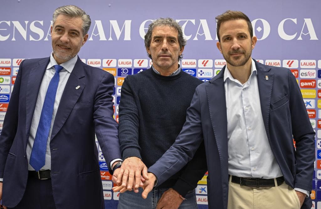 La cúpula directiva del Oviedo entona el ‘mea culpa’