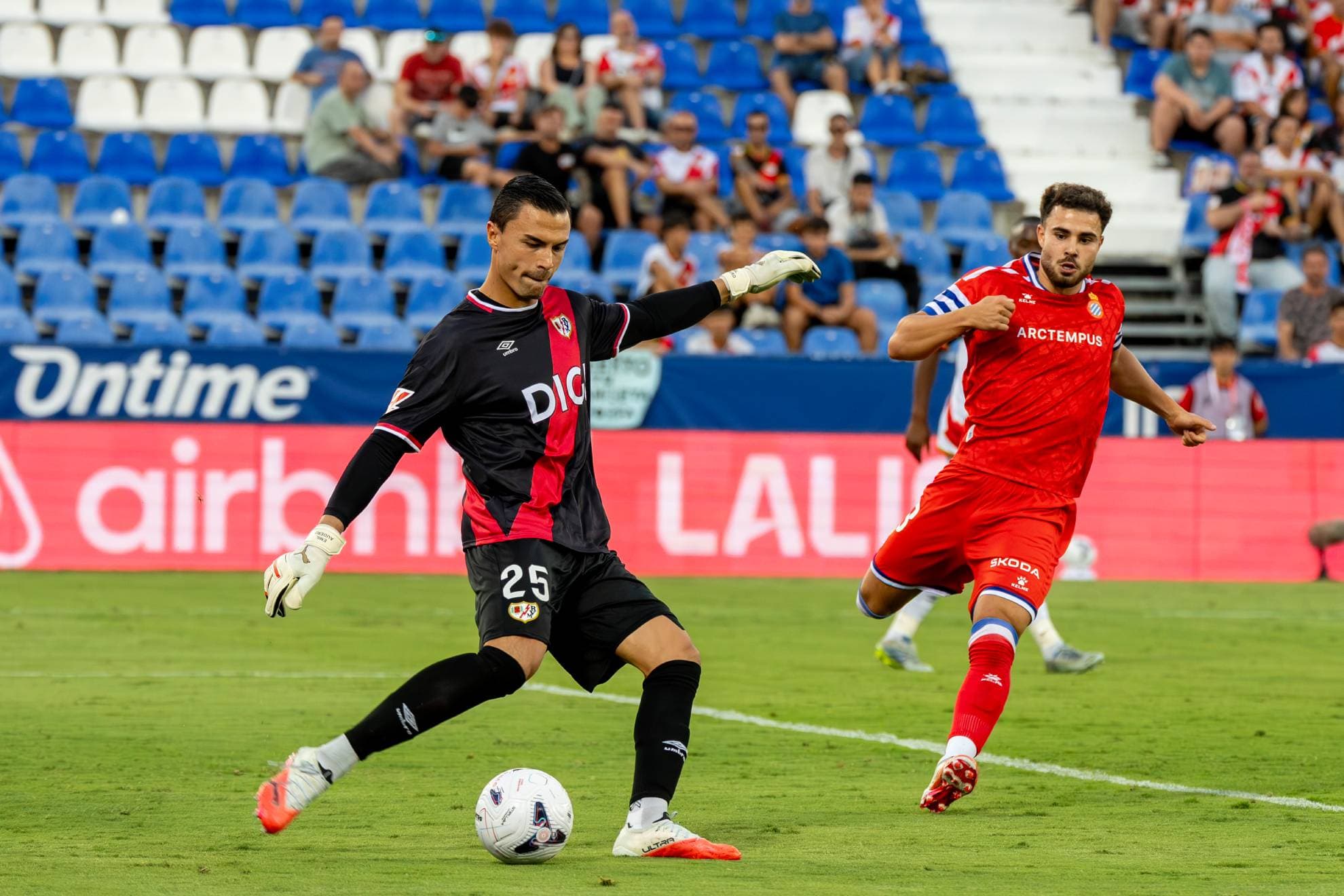 El Rayo respira: Audero vuelve con Indonesia... aunque no juega